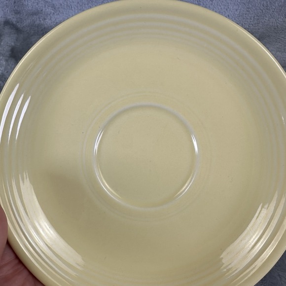 Fiesta Fiestaware Homer Laughlin Saucer (Matches Teacup) Yellow (retired) - Picture 3 of 4